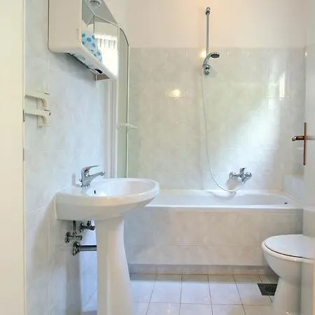 3-bedroom In Spadici *
